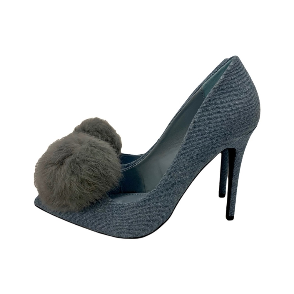 Privileged by J.C. Dossier Playboy Pump Size 8